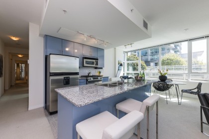 Photo 4 at 303 - 168 E Esplanade, Lower Lonsdale, North Vancouver