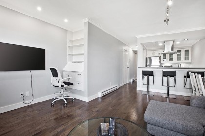 Photo 7 at B - 3546 Point Grey Road, Kitsilano, Vancouver West