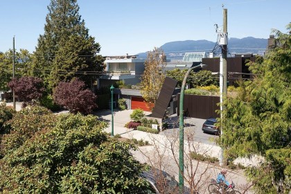 Photo 3 at B - 3546 Point Grey Road, Kitsilano, Vancouver West