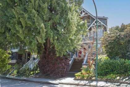 Photo 1 at B - 3546 Point Grey Road, Kitsilano, Vancouver West