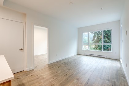 Photo 5 at 206 - 3594 Malsum Drive, Roche Point, North Vancouver