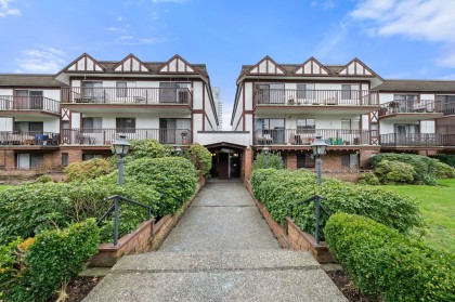 Photo 1 at 312 - 131 W 4th Street, Lower Lonsdale, North Vancouver