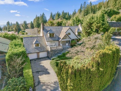 Photo 34 at 3047 Spencer Close, Altamont, West Vancouver