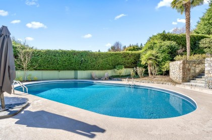 Photo 31 at 3047 Spencer Close, Altamont, West Vancouver