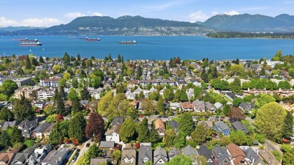 Photo 4 at 3174 W 5th Avenue, Kitsilano, Vancouver West