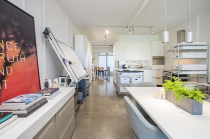 Photo 4 at 208 - 1529 W 6th Avenue, False Creek, Vancouver West