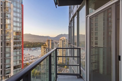 Photo 9 at 3007 - 1189 Melville Street, Coal Harbour, Vancouver West