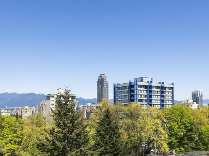 Photo 10 at 900 - 1685 W 14th Avenue, Fairview VW, Vancouver West