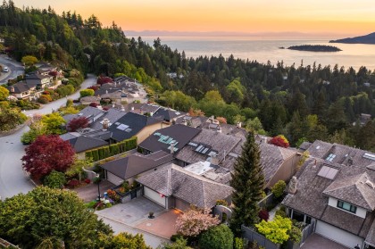 Photo 36 at 5360 Meadfeild Road, Upper Caulfeild, West Vancouver