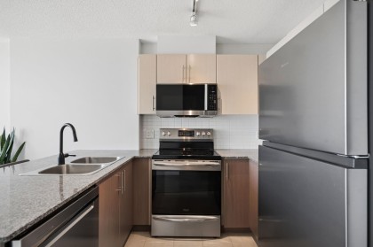 Photo 12 at 2201 - 550 Taylor Street, Downtown VW, Vancouver West
