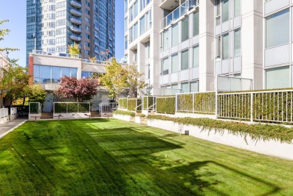 Photo 31 at 2201 - 550 Taylor Street, Downtown VW, Vancouver West