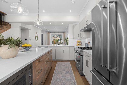 Photo 4 at 215 E 22nd Street, Central Lonsdale, North Vancouver