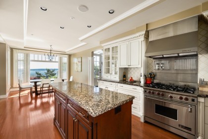 Photo 11 at 2353 Orchard Lane, Queens, West Vancouver