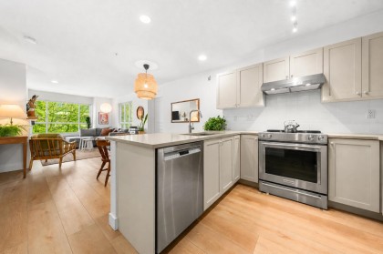 Photo 12 at 301 - 333 E 1st Street, Lower Lonsdale, North Vancouver