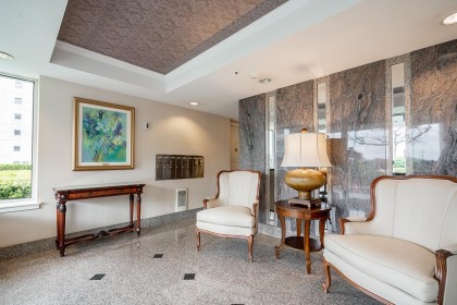 Photo 29 at 1 - 2243 Bellevue Avenue, Dundarave, West Vancouver