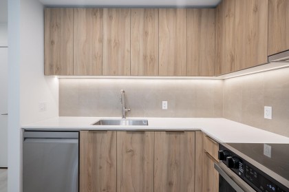 Photo 12 at 412 - 3596 Malsum Drive, Roche Point, North Vancouver