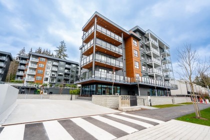 Photo 4 at 412 - 3596 Malsum Drive, Roche Point, North Vancouver