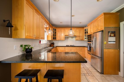 Photo 12 at 228 W Kings Road, Upper Lonsdale, North Vancouver