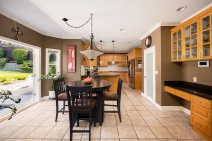Photo 11 at 228 W Kings Road, Upper Lonsdale, North Vancouver