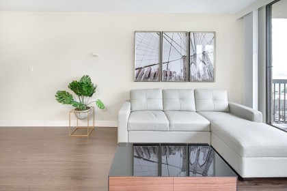 Photo 7 at 701 - 145 St Georges Avenue, Lower Lonsdale, North Vancouver
