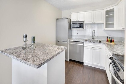 Photo 11 at 701 - 145 St Georges Avenue, Lower Lonsdale, North Vancouver