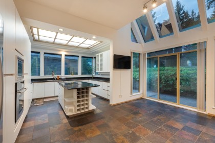 Photo 7 at 4779 Woodley Drive, Cypress Park Estates, West Vancouver
