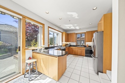 Photo 13 at 4233 Quesnel Drive, MacKenzie Heights, Vancouver West