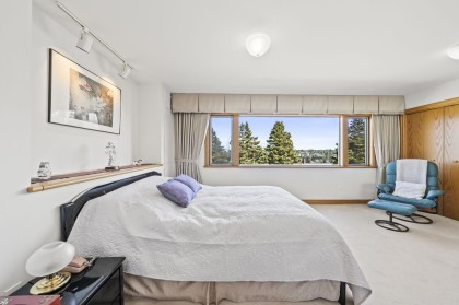 Photo 19 at 4233 Quesnel Drive, MacKenzie Heights, Vancouver West