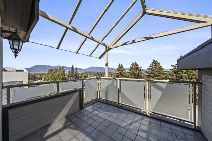 Photo 25 at 4233 Quesnel Drive, MacKenzie Heights, Vancouver West