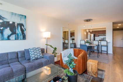 Photo 6 at 203 - 388 Drake Street, Yaletown, Vancouver West