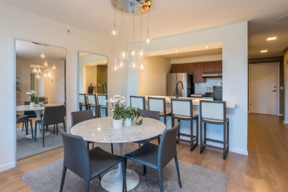 Photo 7 at 203 - 388 Drake Street, Yaletown, Vancouver West