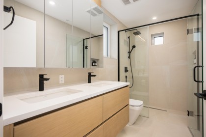 Photo 13 at 2 - 128 W Woodstock Avenue, Cambie, Vancouver West