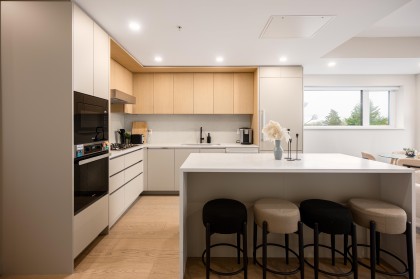 Photo 5 at 2 - 128 W Woodstock Avenue, Cambie, Vancouver West