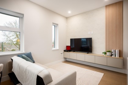 Photo 8 at 2 - 128 W Woodstock Avenue, Cambie, Vancouver West