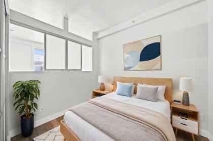 Photo 14 at 304 - 2055 Yukon Street, False Creek, Vancouver West