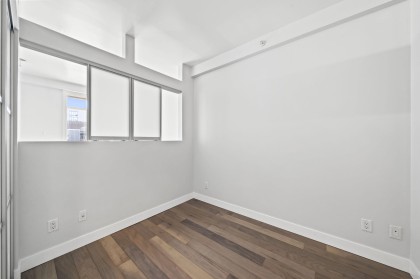 Photo 15 at 304 - 2055 Yukon Street, False Creek, Vancouver West