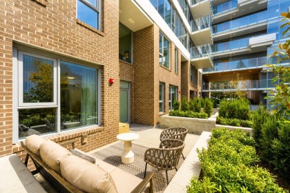 Photo 9 at TH2 - 423 6th Street, Park Royal, West Vancouver