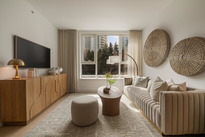 Photo 13 at 307 - 423 6th Street, Park Royal, West Vancouver