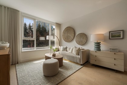 Photo 12 at 307 - 423 6th Street, Park Royal, West Vancouver