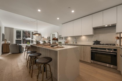 Photo 22 at 307 - 423 6th Street, Park Royal, West Vancouver