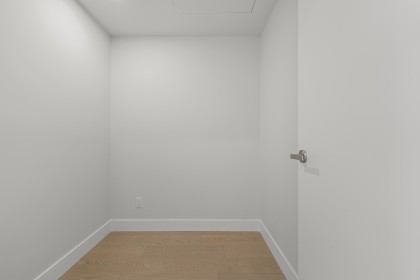 Photo 36 at 305 - 423 6th Street, Park Royal, West Vancouver