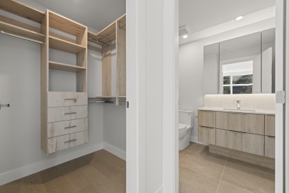 Photo 31 at 305 - 423 6th Street, Park Royal, West Vancouver