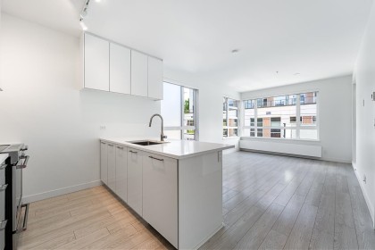 Photo 8 at 204 - 711 W 14th Street, Mosquito Creek, North Vancouver