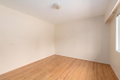 Photo 11 at 164 E Carisbrooke Road, Upper Lonsdale, North Vancouver