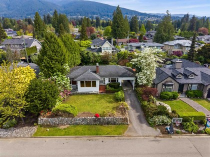 Photo 2 at 2762 Newmarket Drive, Edgemont, North Vancouver