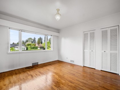 Photo 10 at 2762 Newmarket Drive, Edgemont, North Vancouver