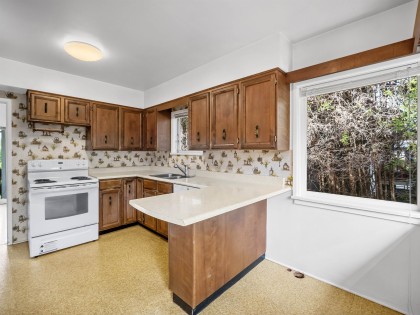 Photo 15 at 2762 Newmarket Drive, Edgemont, North Vancouver