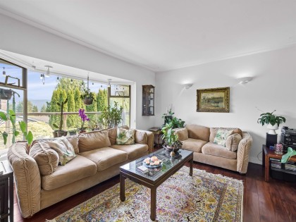 Photo 12 at 998 Fairway Drive, Dollarton, North Vancouver