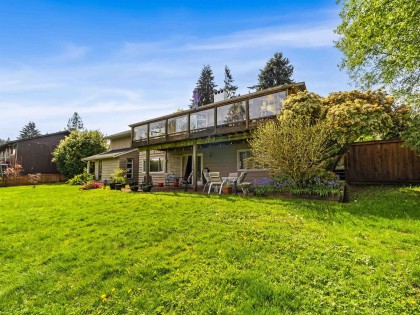 Photo 5 at 998 Fairway Drive, Dollarton, North Vancouver