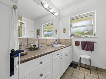 Photo 24 at 998 Fairway Drive, Dollarton, North Vancouver